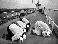 Meninggalkan Shalat Bukan Perkara Sepele